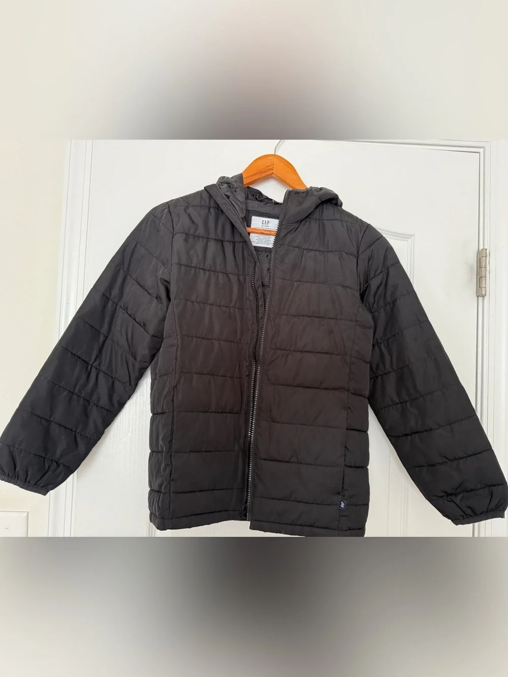 Gap Kids Recycled Lightweight PrimaLoft® Puffer Jacket – Black – Size L